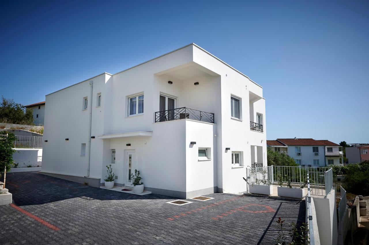 Apartmani Kelava Трогир Екстериор снимка